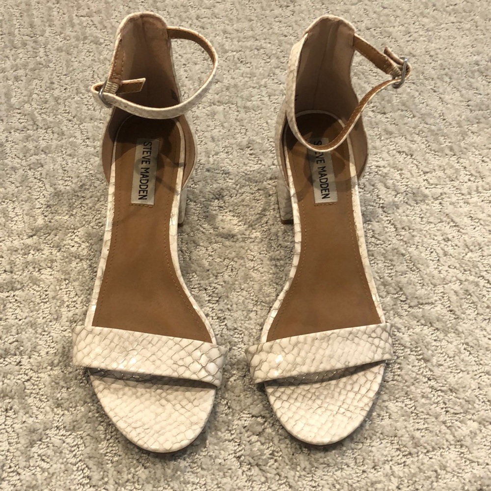 Steve Madden white snake print block heeled sandals